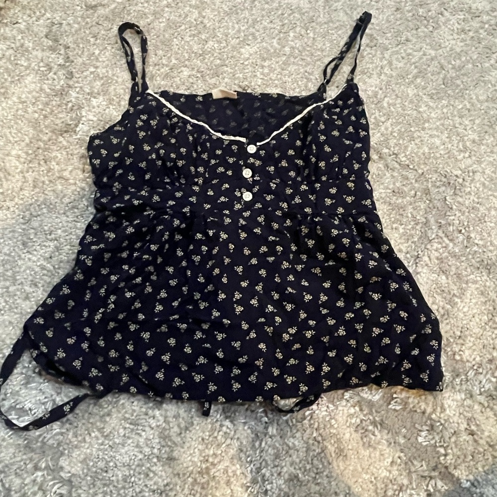 Brandy Melville top